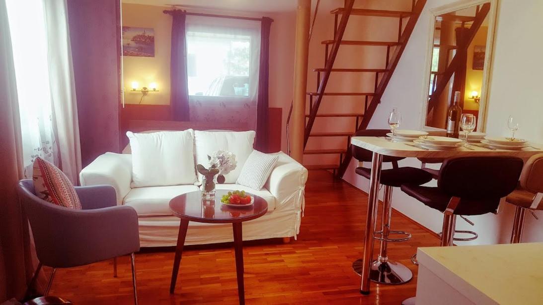 Апартаменти Studio Apartman Meli Пореч Екстер'єр фото