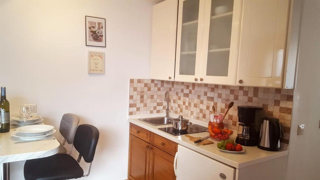 Апартаменти Studio Apartman Meli Пореч Екстер'єр фото